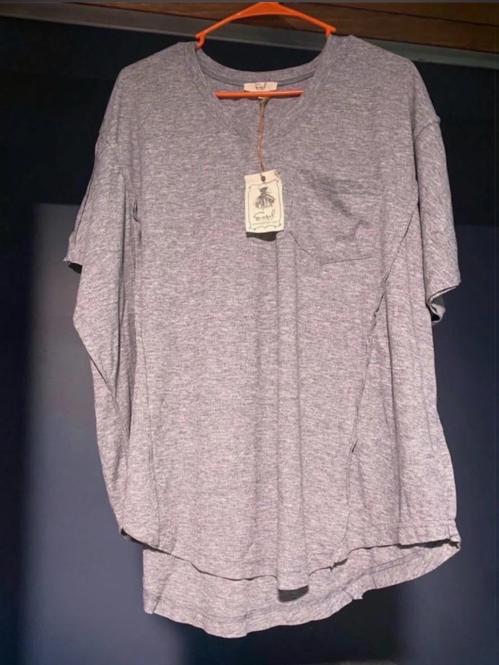 Light Heather Gray Short Sleeve Women's Tee with Pocket